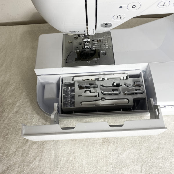BROTHER<br> Innovis F410 - Atelier de la Machine à Coudre