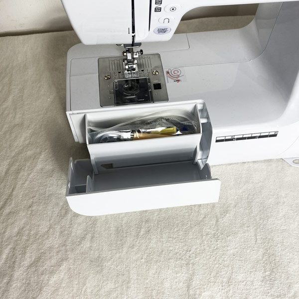 JUKI<br> HZL-60HR-B - Atelier de la Machine à Coudre