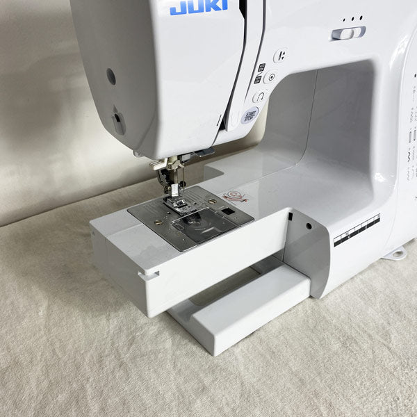 JUKI<br> HZL-60HR-B - Atelier de la Machine à Coudre