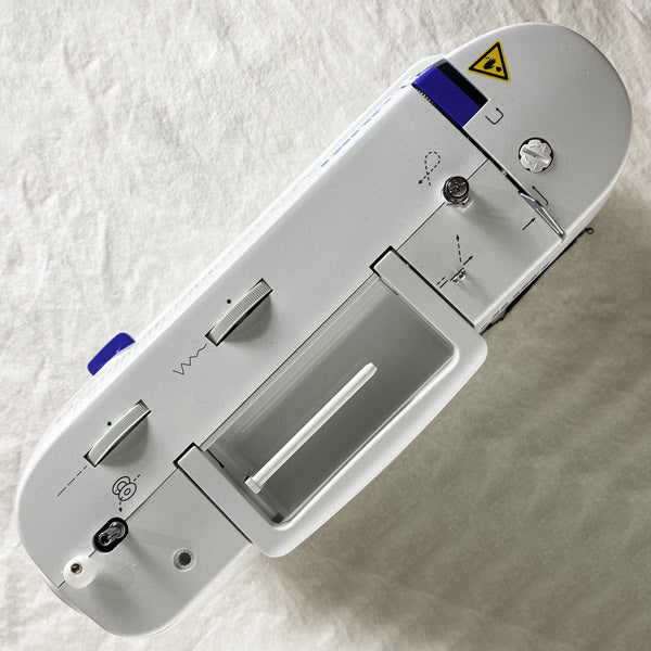 JUKI<br> HZL-355ZW - Atelier de la Machine à Coudre