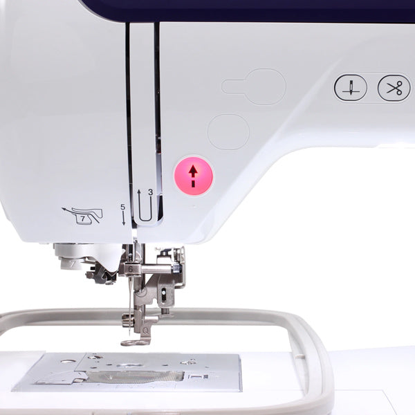 Machine à broder Brother<br> Innovis F440E - Atelier de la Machine à Coudre