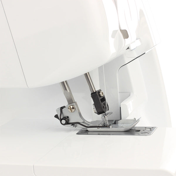 Surjeteuse Brother<br> 2104D - Atelier de la Machine à Coudre