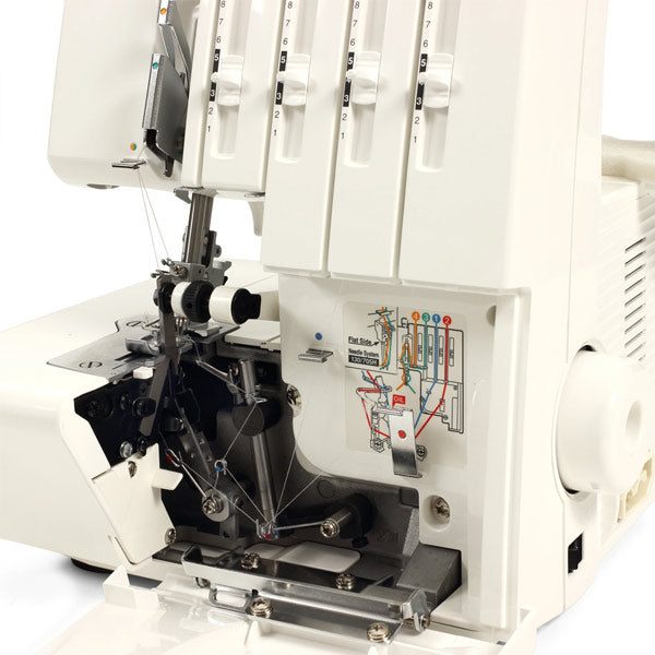 Surjeteuse Juki<br> MO-104D - Atelier de la Machine à Coudre