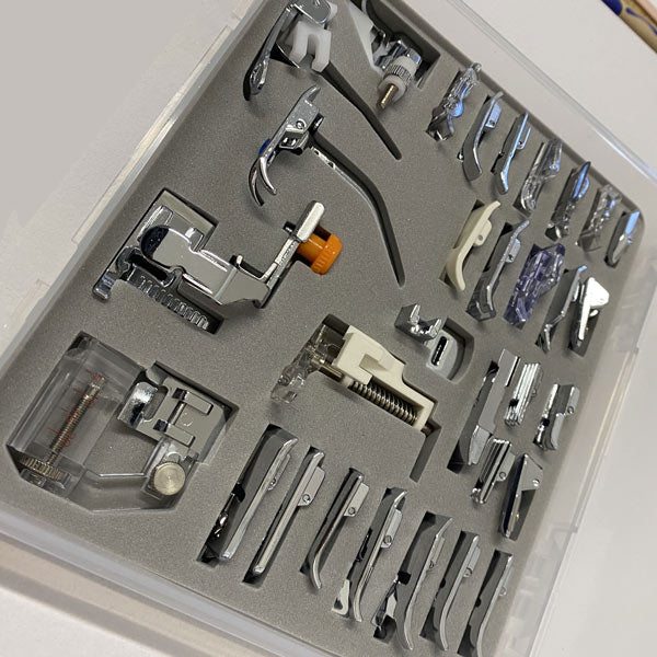 Kit pied de biche 32 pièces<br> Juki