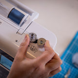 Machine à coudre et à broder<br> BROTHER Innovis M380