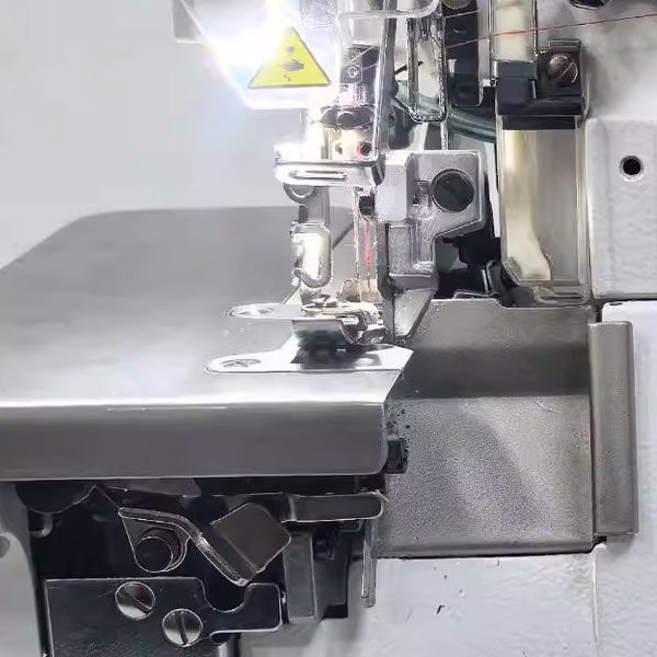 Surjeteuse JUKI<br> MO 6804AS-DD - Atelier de la Machine à Coudre