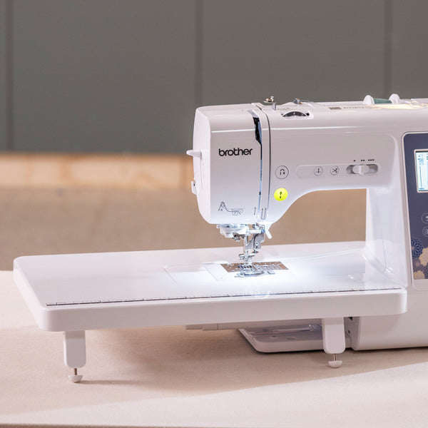 Machine à coudre et à broder<br> BROTHER Innovis M380